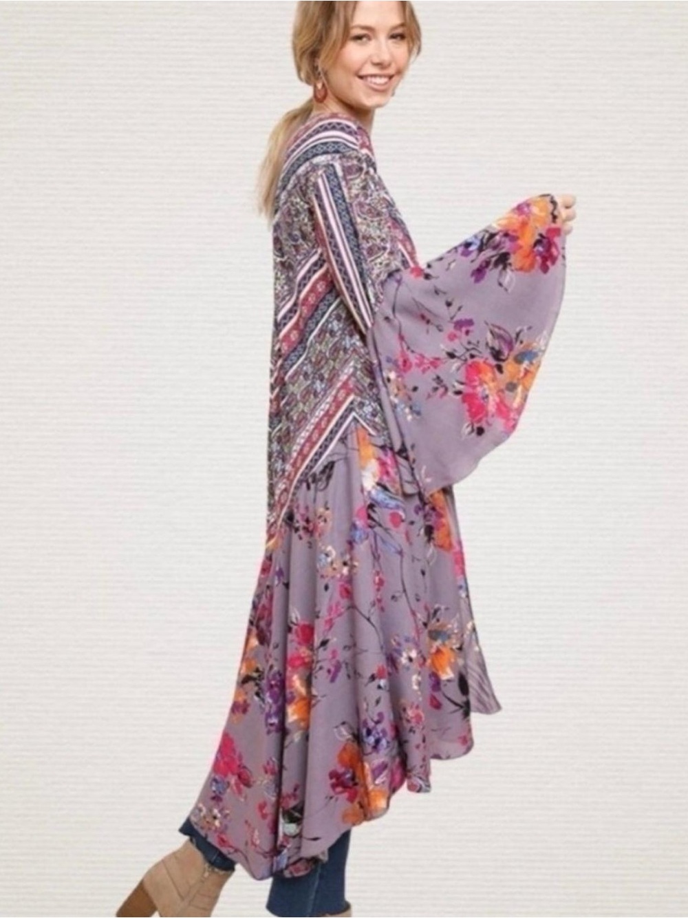 Floral and paisley printed Umgee bohemian long kimono duster with bell sleeves.